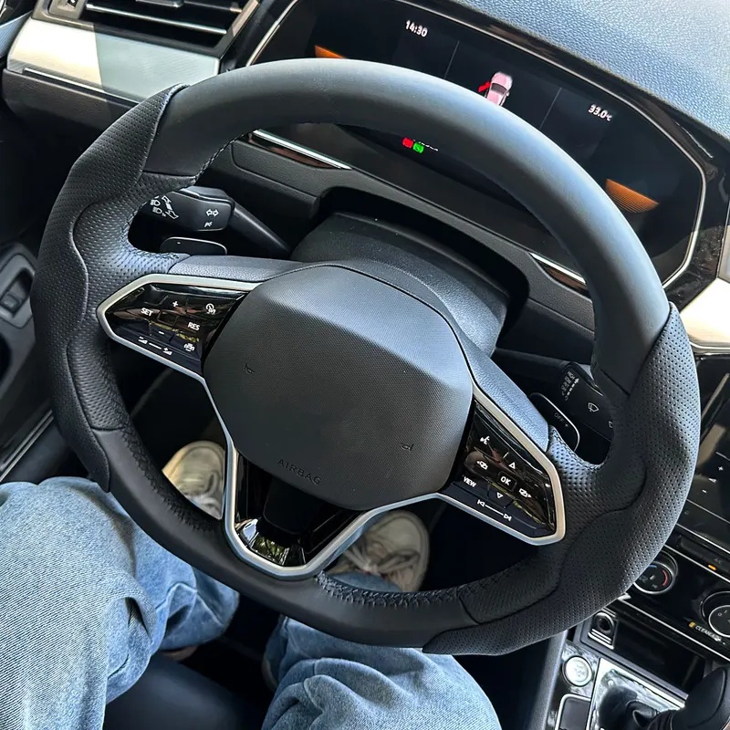 2PCS Universal Round Car Steer - огляд і ціна Car Steering Wheel Cover Anti Slip Breathable